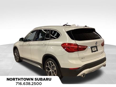 Used 2021 BMW X1 xDrive28i w/ Convenience Package image 2