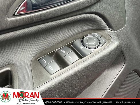 Certified 2023 Chevrolet Equinox RS image 17