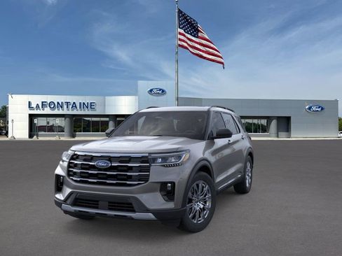 New 2025 Ford Explorer Active w/ Active Comfort Package image 2