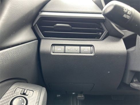 Used 2024 Nissan Altima 2.5 S image 30