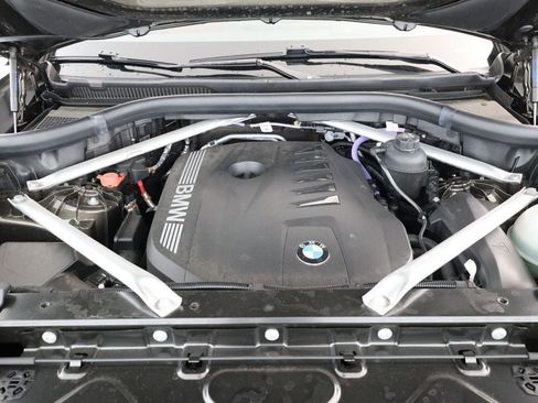 Used 2024 BMW X5 xDrive40i w/ M Sport Package image 27