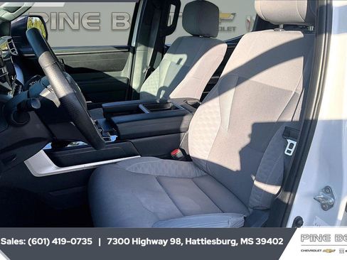 Used 2025 Toyota Tundra SR5 AWD/4WD image 19