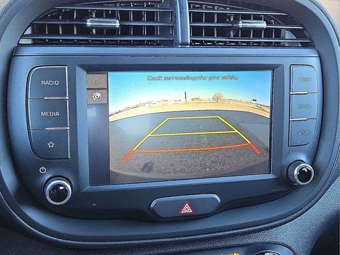 Used 2024 Kia Soul LX w/ Option Group 015 image 26