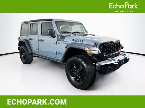 Used 2024 Jeep Wrangler Unlimited AWD/4WD image 1