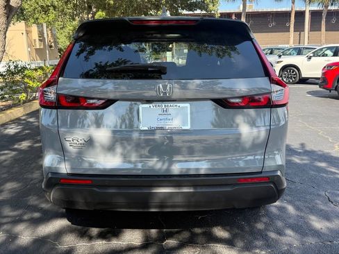 Used 2025 Honda CR-V EX-L image 4
