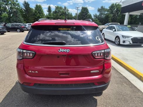 Used 2021 Jeep Compass Latitude AWD/4WD image 8