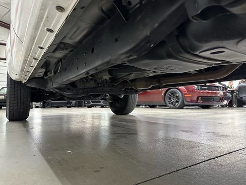 Used 2020 Toyota Tacoma SR image 34