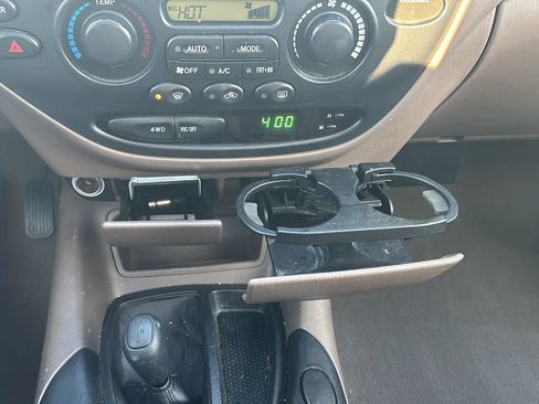 Used 2002 Toyota Sequoia SR5 image 41