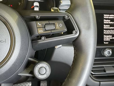 Certified 2026 Porsche Macan Turbo AWD/4WD image 42