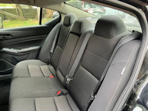 Used 2025 Nissan Altima 2.5 SV image 38