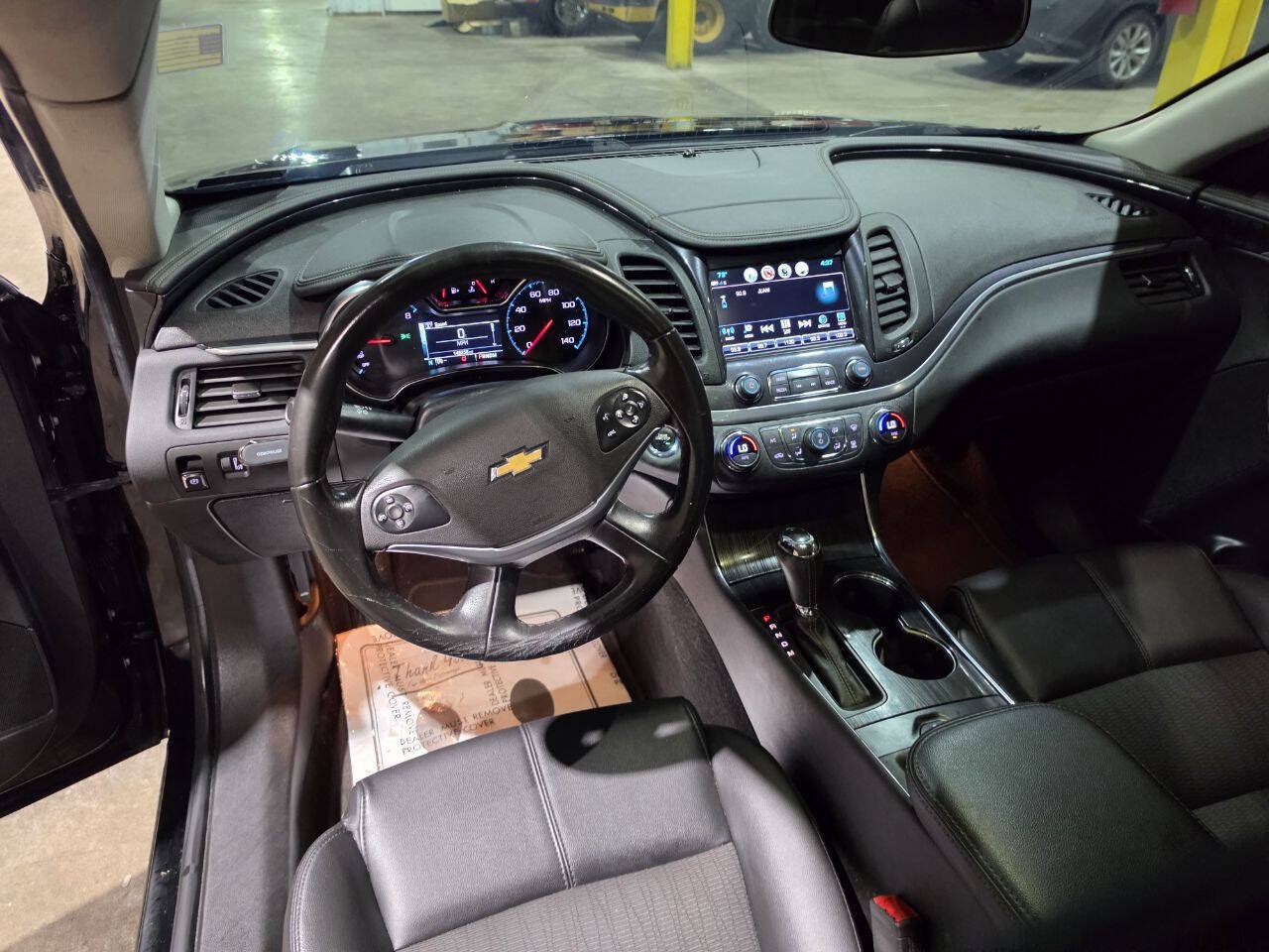 Used 2019 Chevrolet Impala LT FWD image 26