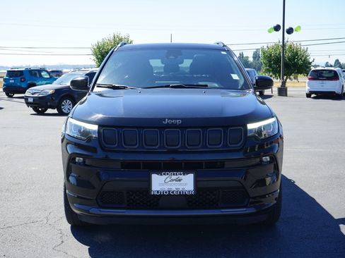 Used 2022 Jeep Compass High Altitude image 2