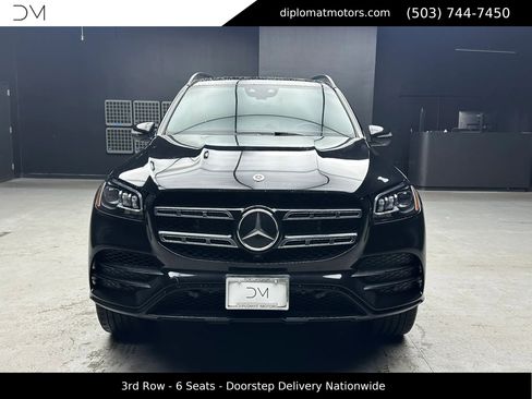Used 2021 Mercedes-Benz GLS 580 4MATIC image 11