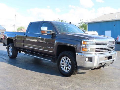 Used 2016 Chevrolet Silverado 2500 LTZ w/ Duramax Plus Package image 8