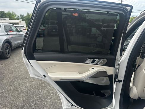 Used 2021 BMW X5 M50i w/ Executive Package AWD/4WD image 25