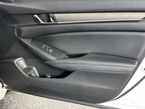 Used 2021 Honda Accord LX image 34