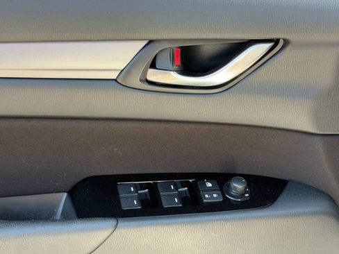 Used 2023 MAZDA CX-5 AWD 2.5 S image 15