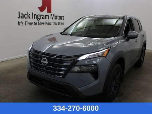 New 2026 Nissan Rogue SV image 1