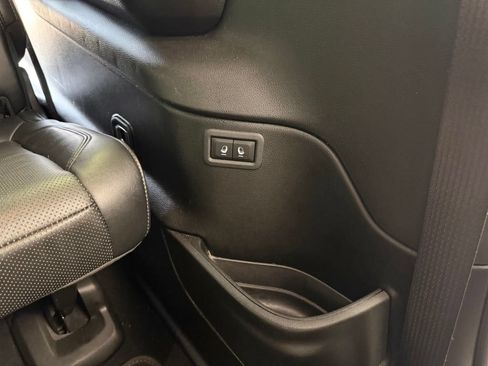 Used 2024 Jeep Wagoneer L Series III w/ Flexible Seating Group AWD/4WD image 66