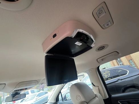 Used 2019 Buick Enclave Premium w/ Trailering Package, 5000 lbs. image 29