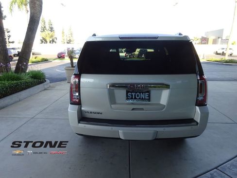 Used 2015 GMC Yukon Denali w/ Open Road Package AWD/4WD image 7