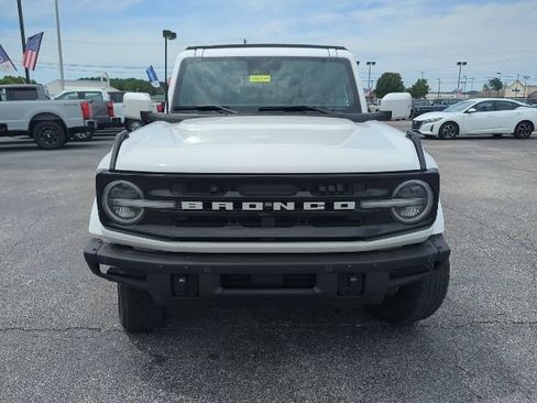 Used 2023 Ford Bronco Outer Banks AWD/4WD image 4