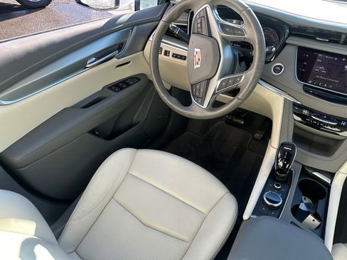 Used 2022 Cadillac XT5 Premium Luxury image 20
