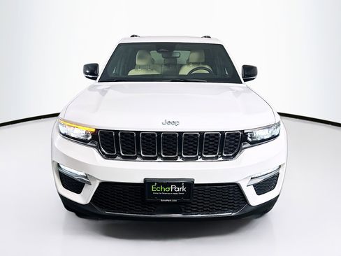 Used 2022 Jeep Grand Cherokee Limited 4xe image 2