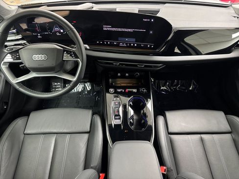 Used 2025 Audi A5 2.0T Premium Plus w/ Premium Plus AWD/4WD image 13