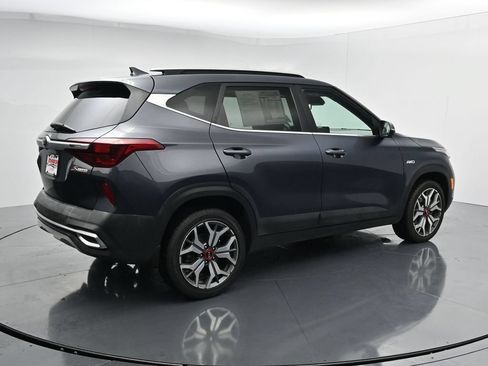 Used 2021 Kia Seltos S AWD/4WD image 8