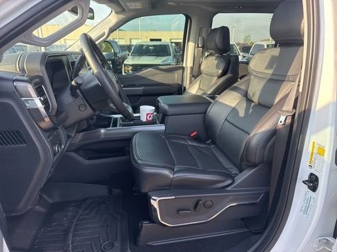 Used 2024 Ford F350 Lariat w/ Lariat Ultimate Package image 11
