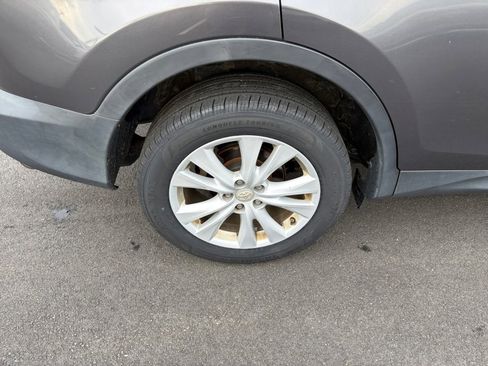 Used 2013 Toyota RAV4 Limited image 27