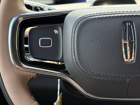 New 2027 Lincoln Navigator L Black Label AWD/4WD image 31