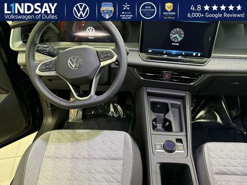 New 2025 Volkswagen Tiguan S image 10