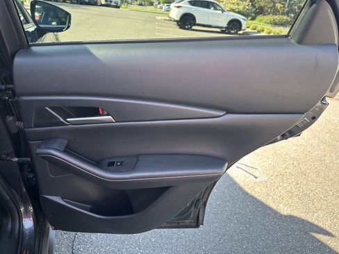 Used 2023 MAZDA CX-30 AWD 2.5 S w/ Select Package image 31