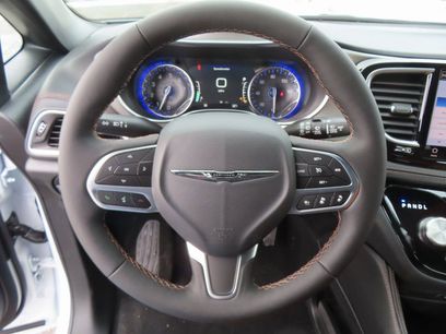 New 2026 Chrysler Pacifica Pinnacle w/ Trailer Tow Group
