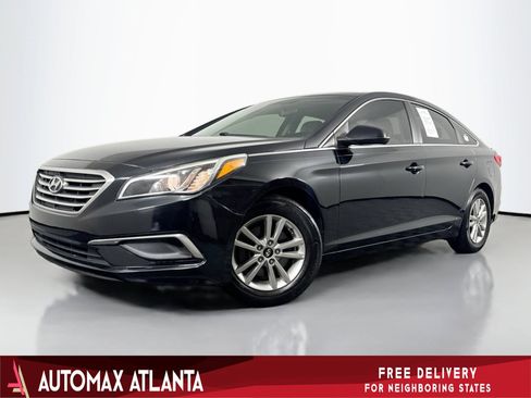 Used 2017 Hyundai Sonata SE image 1