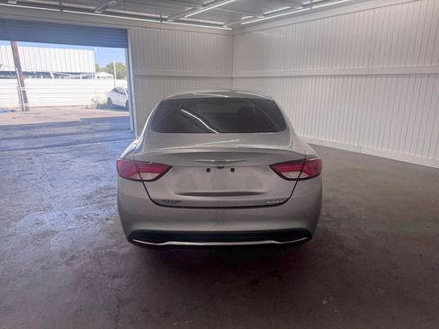 Used 2015 Chrysler 200 Limited image 6