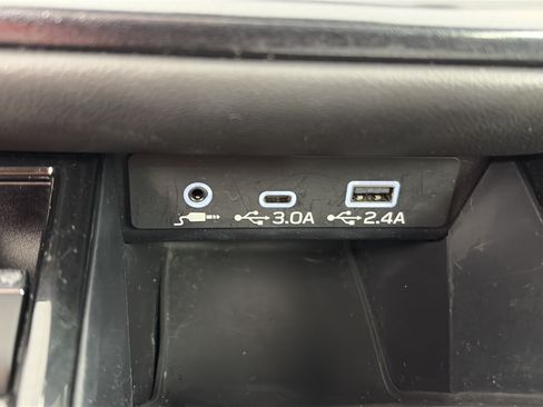 Used 2024 Subaru Outback Wilderness AWD/4WD image 31