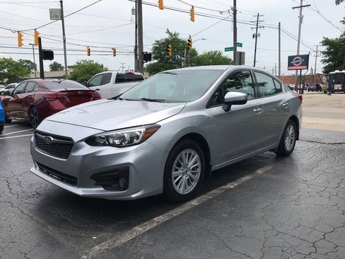Used 2017 Subaru Impreza 2.0i Premium AWD/4WD image 4