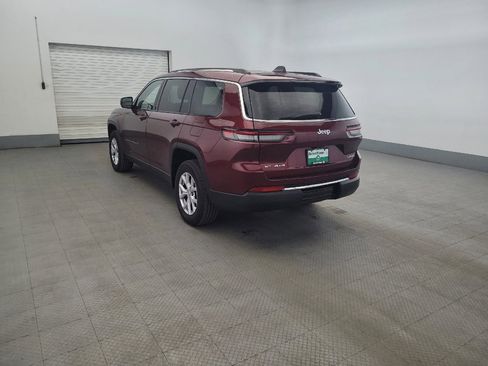 Used 2022 Jeep Grand Cherokee L Limited AWD/4WD image 5