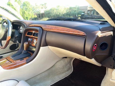 Used 2003 Aston Martin DB7 Vantage image 39
