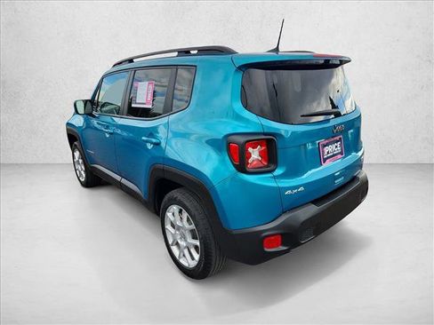 Used 2021 Jeep Renegade Latitude w/ Convenience Group image 3