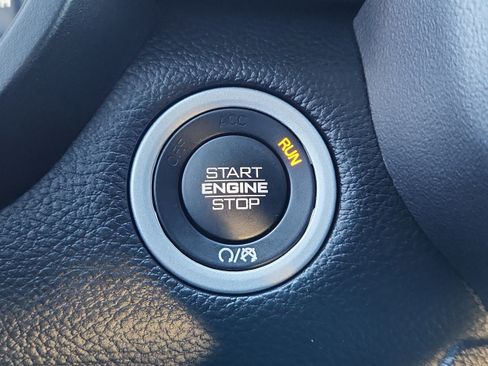 Used 2024 RAM 1500 Laramie image 23