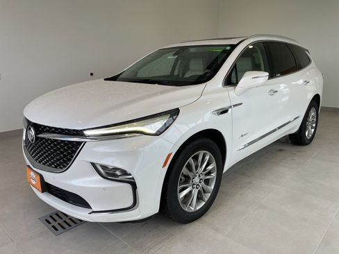 Used 2023 Buick Enclave Avenir w/ Avenir Technology Package AWD/4WD image 1