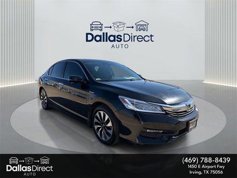Used 2017 Honda Accord Touring image 1
