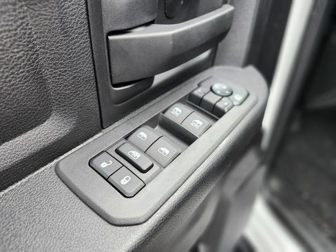 New 2026 RAM 2500 Tradesman AWD/4WD image 17