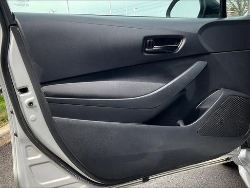 Used 2023 Toyota Corolla LE FWD image 21