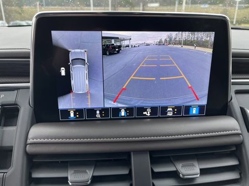 Used 2021 GMC Yukon SLT w/ SLT Luxury Plus Package image 22