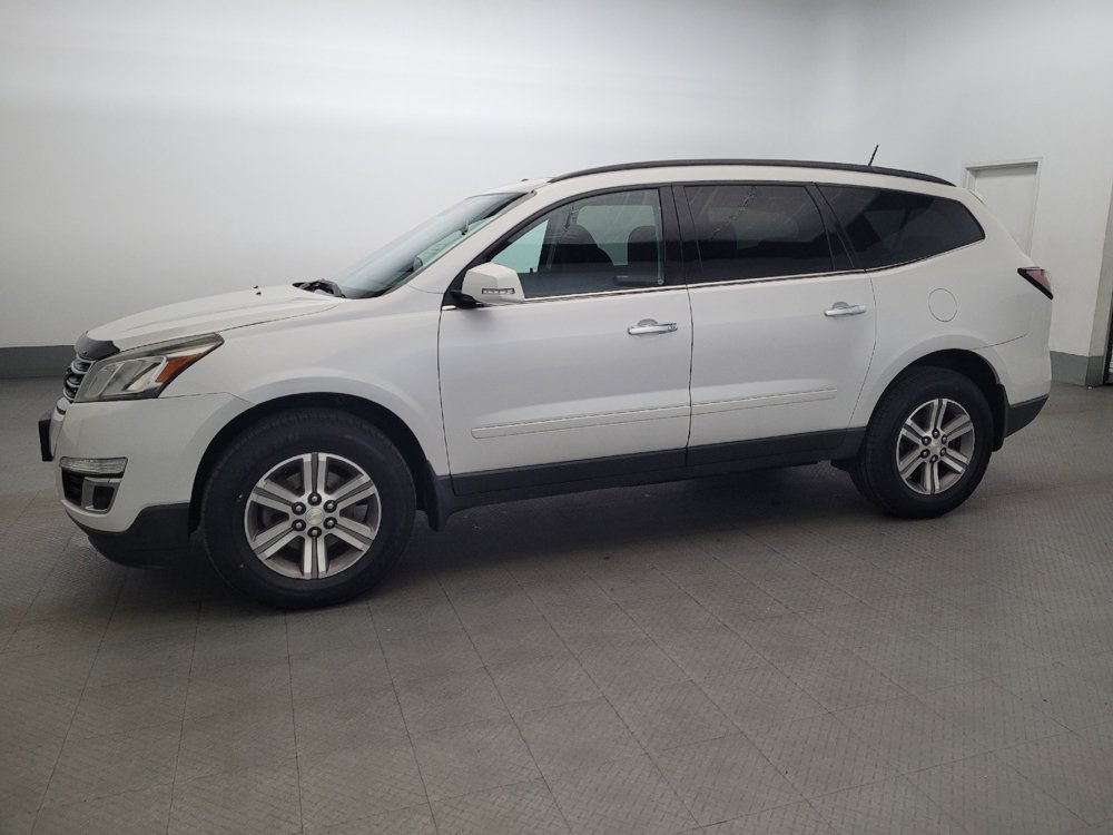 Used 2017 Chevrolet Traverse LT AWD/4WD image 2